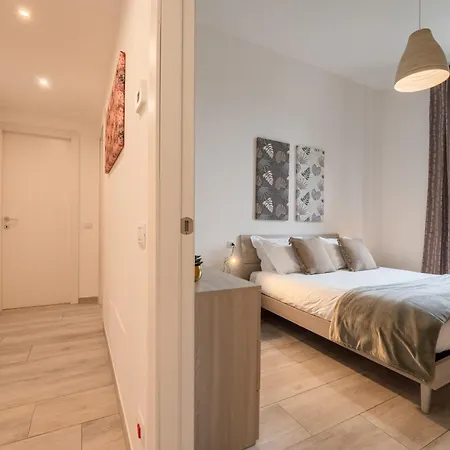 Mugiasca Modern By Wonderful Italy Apartment Como