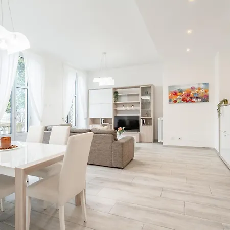 Apartment Mugiasca Modern By Wonderful Italy *